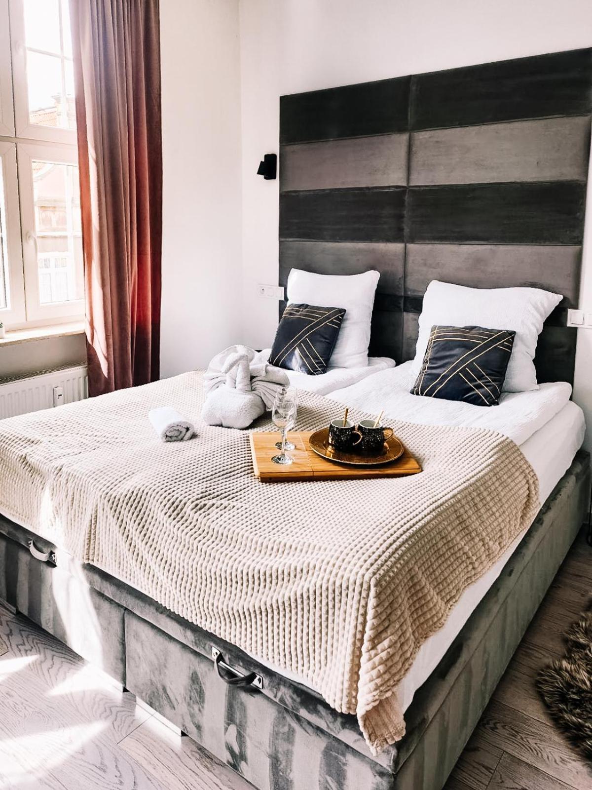 Апартаменты Cloud 9 King Size Bed - Old Town View Gdansk Ogarna Экстерьер фото